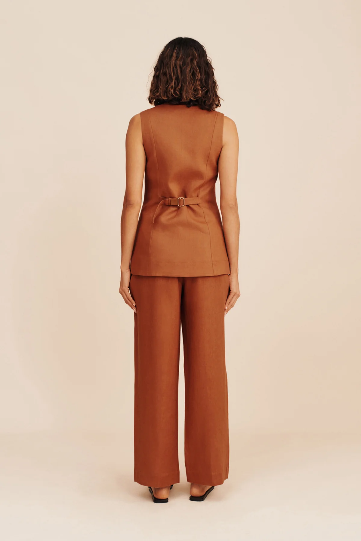 LORENZO HIGH NECK VEST - Image 4